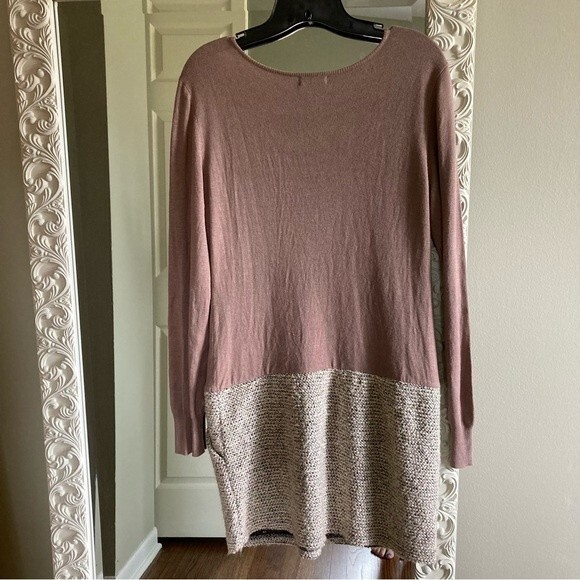 THML Anthropologie Women’s long sleeve dress size medium. great condition! - Picture 2 of 9